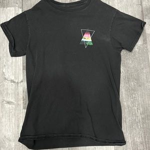 Black empyre shirt